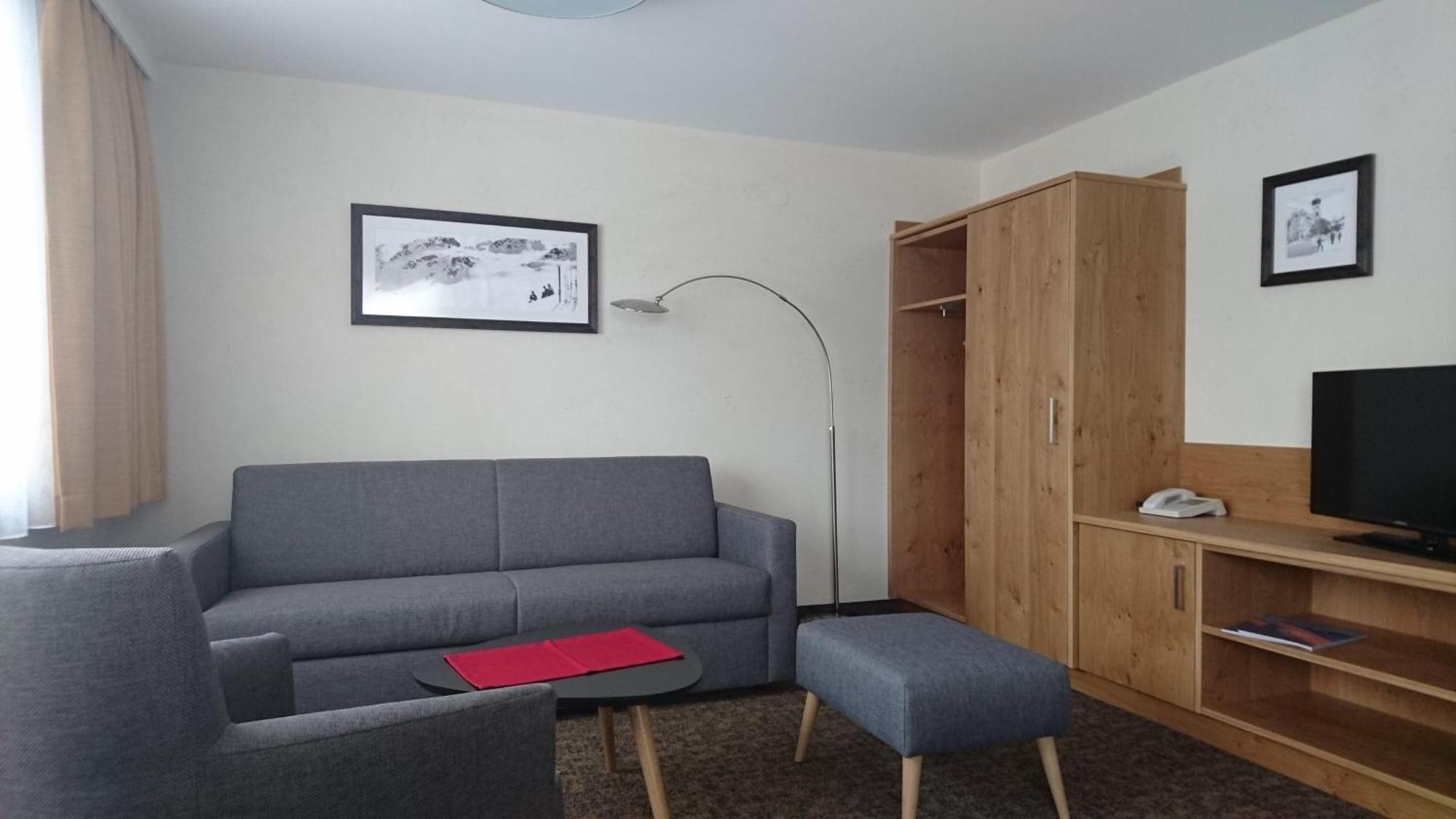 Appartements Tschol Martin St. Anton am Arlberg Zimmer foto