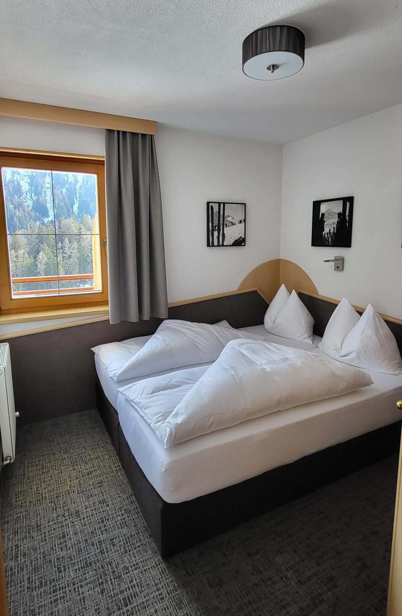 Appartements Tschol Martin St. Anton am Arlberg Zimmer foto